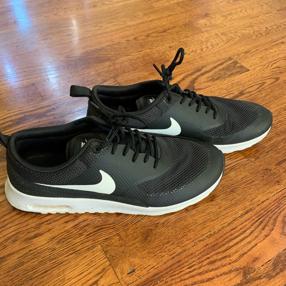Nike women sneakers